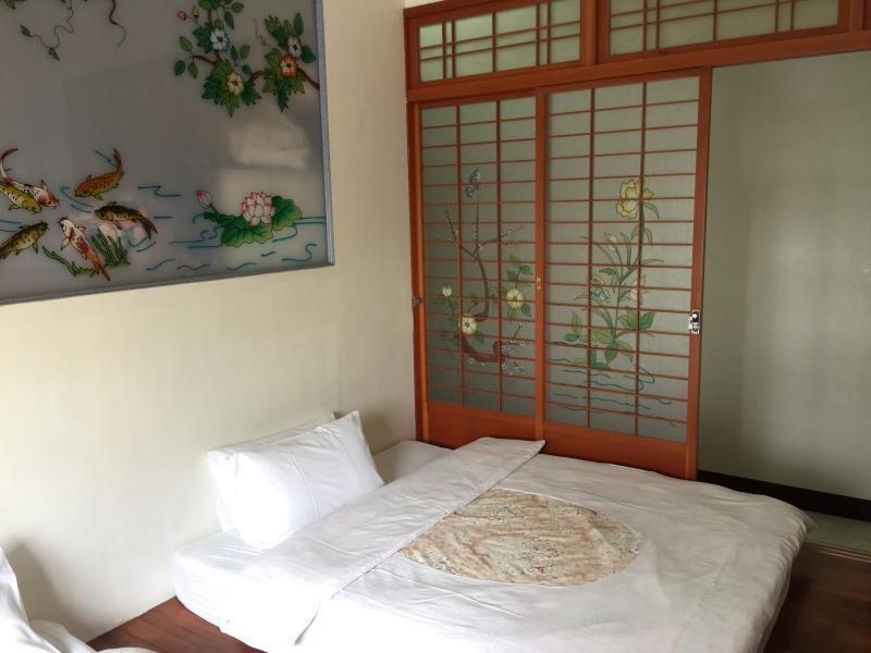 Chen Chan Guesthouse Nantou Exterior photo